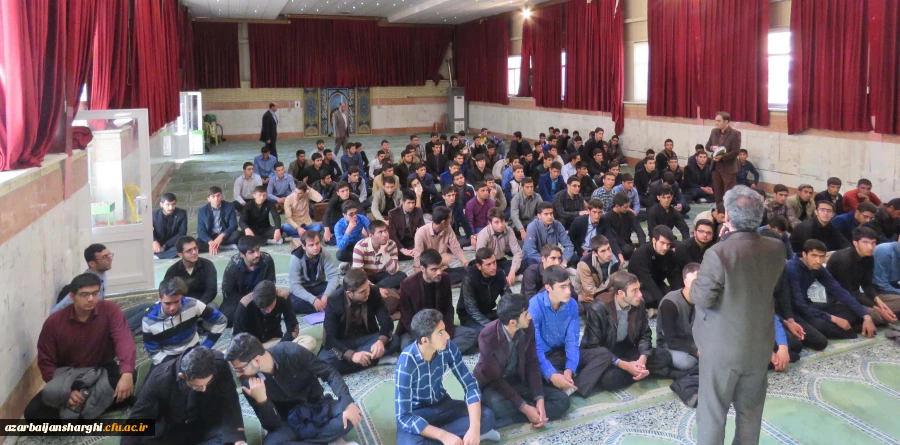اردوی توجیهی دانشجو معلمان جدیدالورود پردیس علامه امینی(ره) برگزار شد
