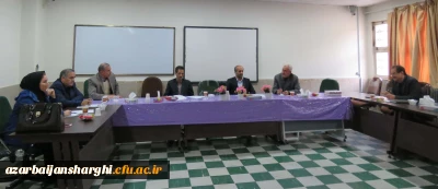 جلسه مشترک دپارتمان علوم انسانی پردیس علامه امینی (ره) با گروه درسی ادبیات اداره کل
وانجمن علمی ادبی استان