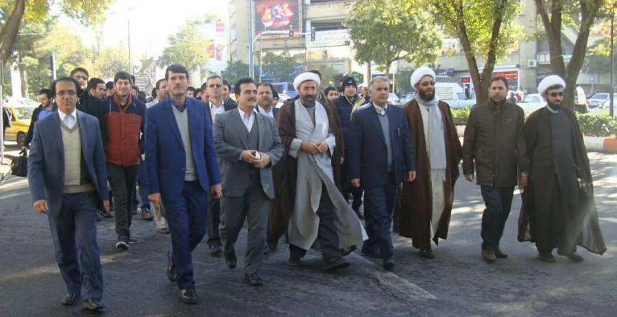 حضور در راهپیمایی یوم الله سیزده آبان