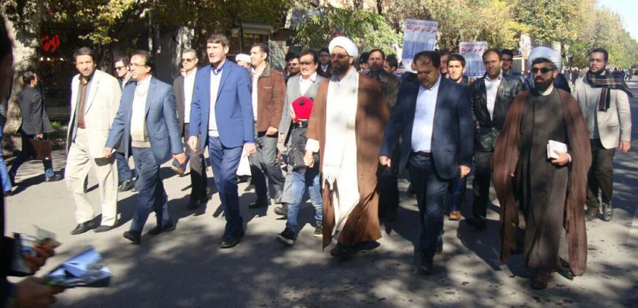 حضور در راهپیمایی یوم الله سیزده آبان