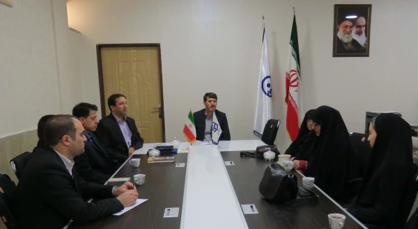 بدرقه برگزیدگان مرحله ملی جشنواره قرآن و عترت