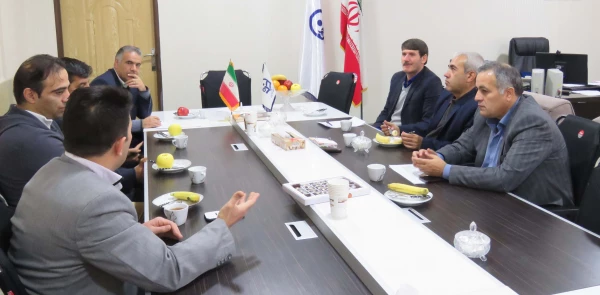 جلسه مشترک با مسئولان باشگاه های شهرداری و ماشین سازی تبریز