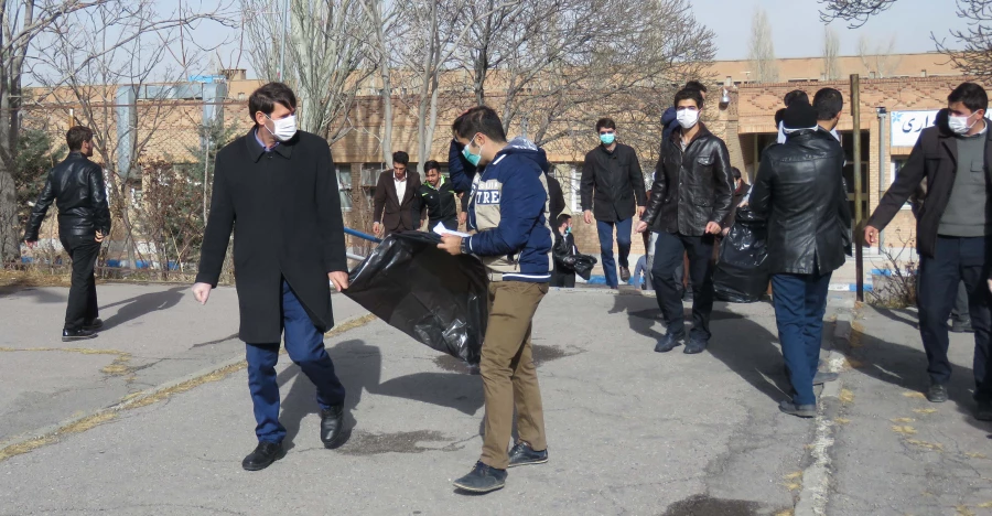 پویش پاکسازی محوطه پردیس علامه امینی(ره)