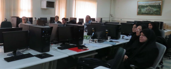 کارگاه هم اندیشی آموزش علوم با رویکرد STSE برگزار شد