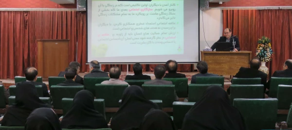 بر گزاری دوره ه بالندگی سبک زندگی سالم در پردیس علامه امینی(ره)