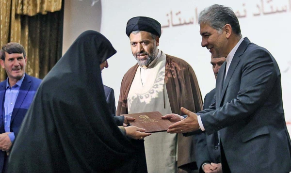 مراسم بزرگداشت روز معلم