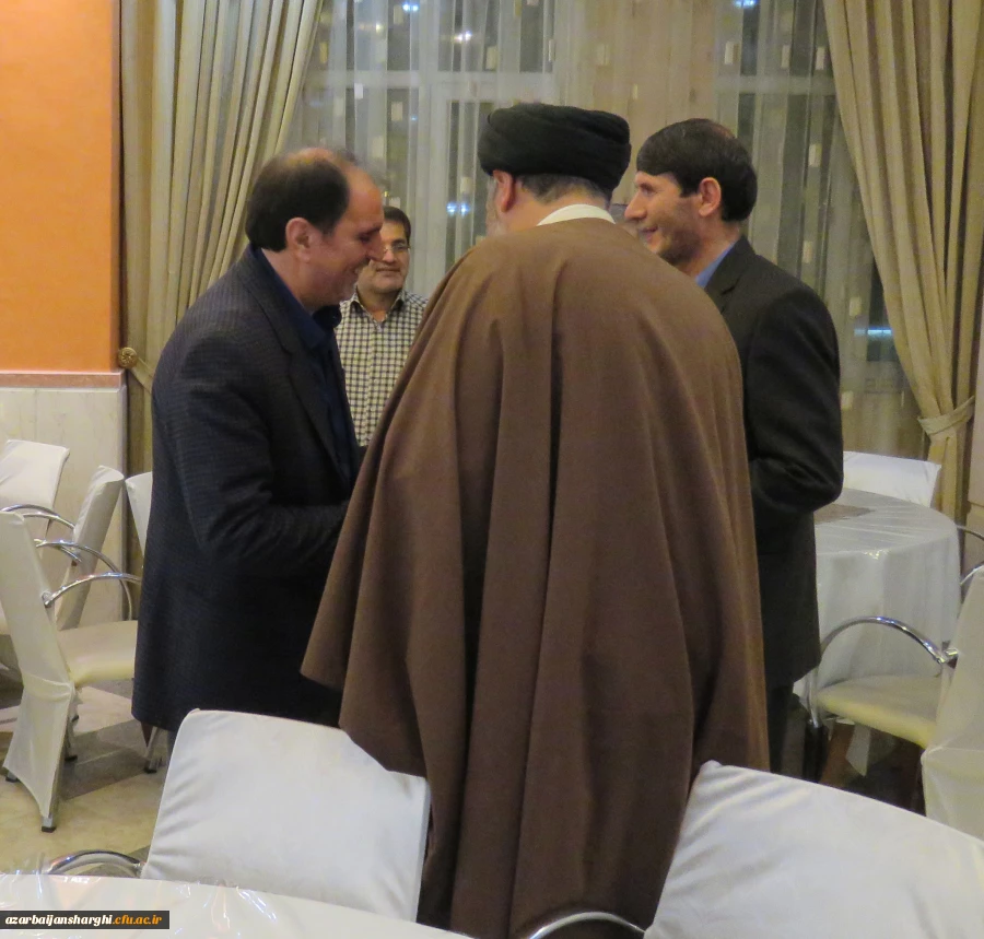 ضیافت افطار تجلیل از بازنشستگان سال های 94-95 دانشگاه فرهنگیان