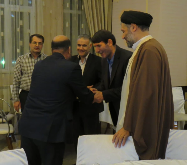 ضیافت افطار تجلیل از بازنشستگان سال های 94-95 دانشگاه فرهنگیان