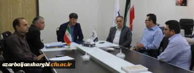 در آستانه سالگرد ورود آزادگان سرافراز به میهن اسلامی صورت گرفت:

تجلیل از آزاده سرافراز پردیس علامه امینی(ره)