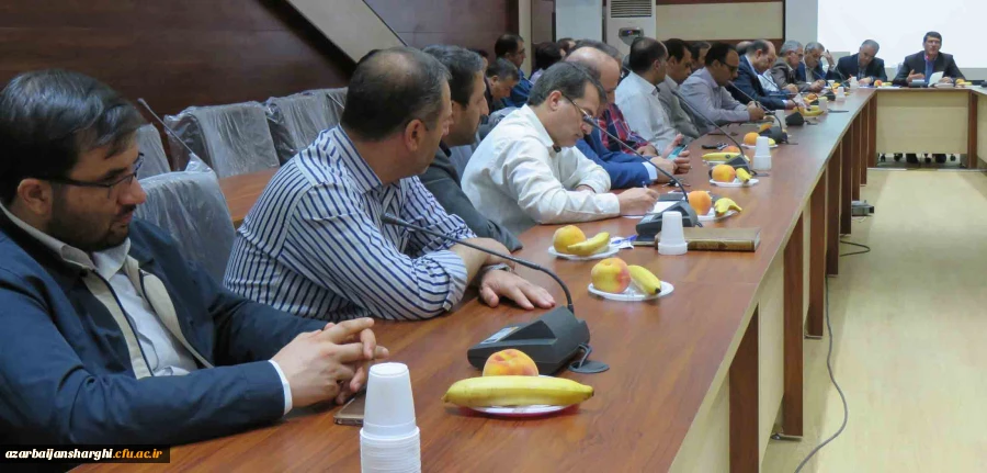 جلسه شورای اداری استان