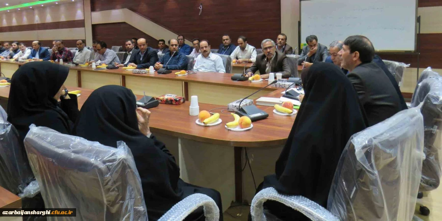 جلسه شورای اداری استان