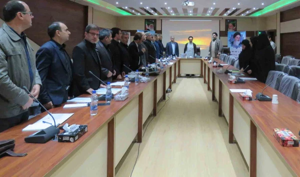 اولین دوره ضیافت اندیشه اساتید