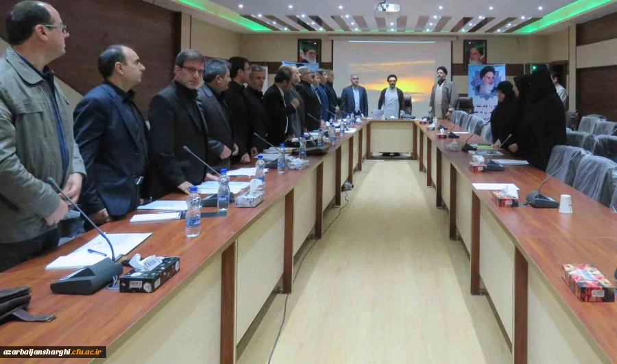 اولین دوره ضیافت اندیشه اساتید