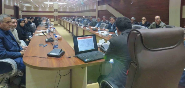 اولین دوره ضیافت اندیشه اساتید