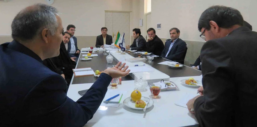 جلسه با اعضای هیئت علمی جدید