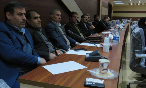 جلسه هم اندیشی اساتید