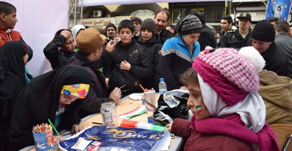 حضور مدیریت،اساتید،کارکنان و دانشجو معلمان در راهپیمایی یوم الله 22 بهمن