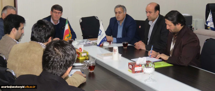 گفتگو با پایگاه تحلیلی خبری