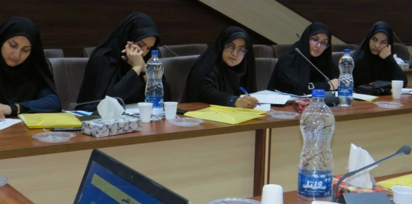 جلسه بررسی طراحی و اعتباریابی اولین  الگوی شایستگی سرپرستان شبانه روزی