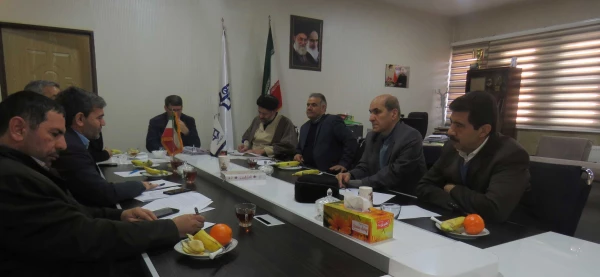 اولین جلسه شورای هم اندیشی اساتید و نخبگان دانشگاه فرهنگیان آذربایجان شرقی در سال 97