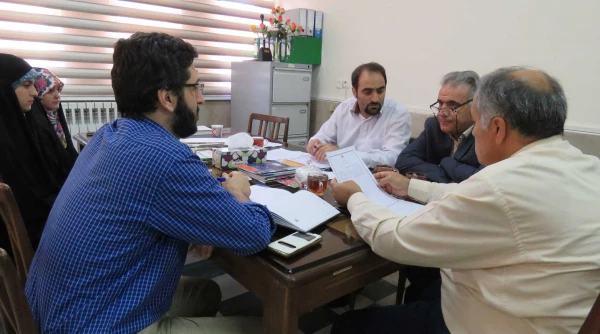 کمیته ناظر بر نشریات دانشگاه فرهنگیان آذربایجان شرقی