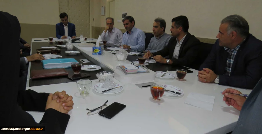 اولین جلسه هیئت تحریریه فصلنامه پژوهش در آموزش شیمی