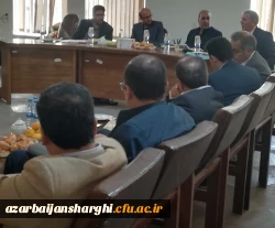 اولین جلسه دفاع از پایان نامه کارشناسی ارشد آموزش زبان فارسی