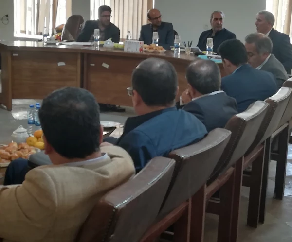 اولین جلسه دفاع از پایان نامه کارشناسی ارشد آموزش زبان فارسی