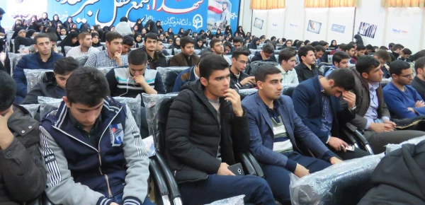 همایش بزرگ استکبار ستیزی با حضور نماینده ولی فقیه در سازمان بسیج