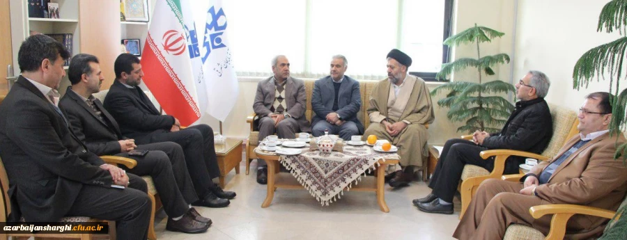 دیدار با مدیرکل صدا و سیمای مرکز آذربایجان شرقی