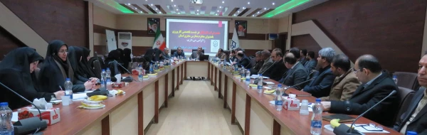 نشست تخصصی با مدیران مدارس مجری کاروزی استان آذربایجان شرقی