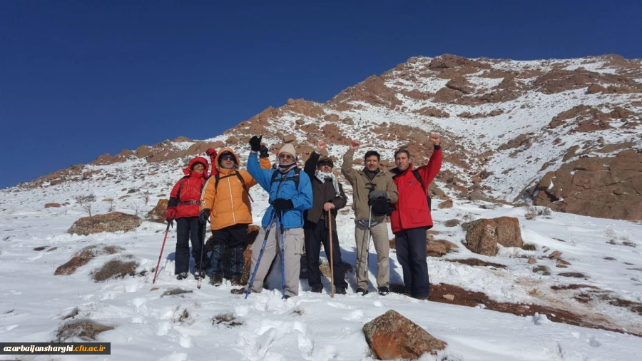 یکصدمین صعود تیم کوهنوردی دانشگاه فرهنگیان آذربایجان شرقی