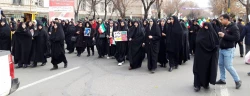 حضور مدیریت،اساتید،کارکنان و دانشجو معلمان در راهپیمایی یوم الله 22 بهمن