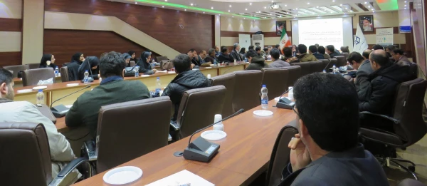 نشست تخصصی "برنامه درسی کلاس های چند پایه رویکردها، تجارب و اقدام"