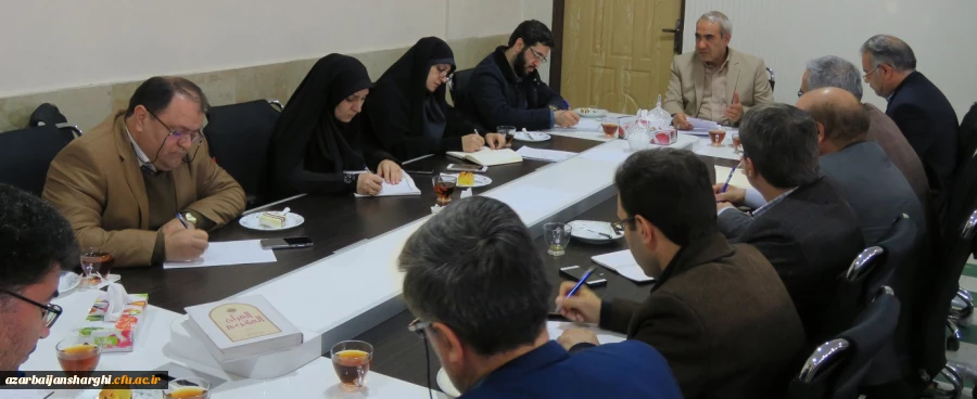 دکتر خدیوی در جمع روسا، معاونین و مسئولان پردیس های استان