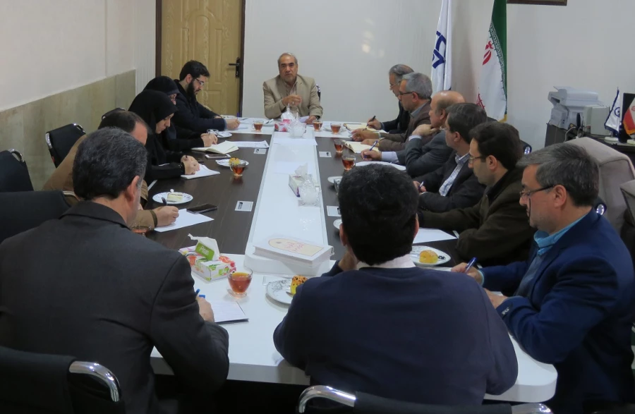 دکتر خدیوی در جمع روسا، معاونین و مسئولان پردیس های استان