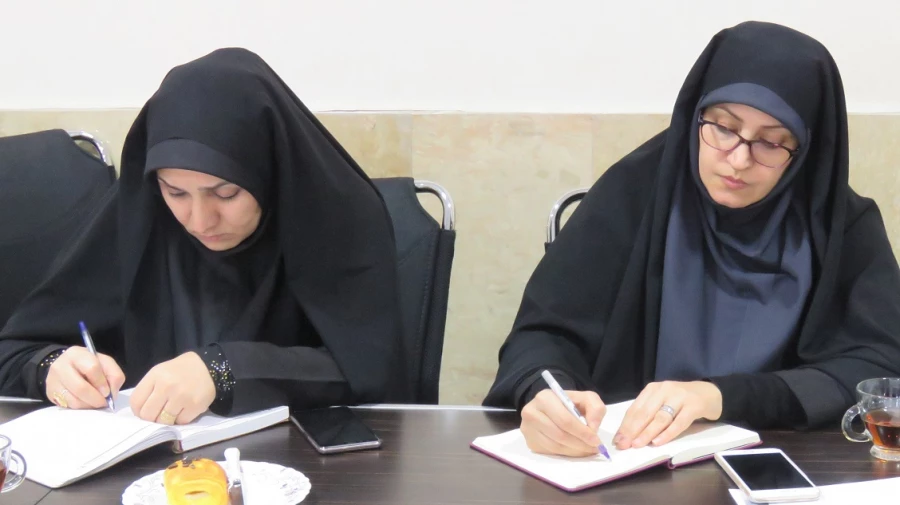 دکتر خدیوی در جمع روسا، معاونین و مسئولان پردیس های استان