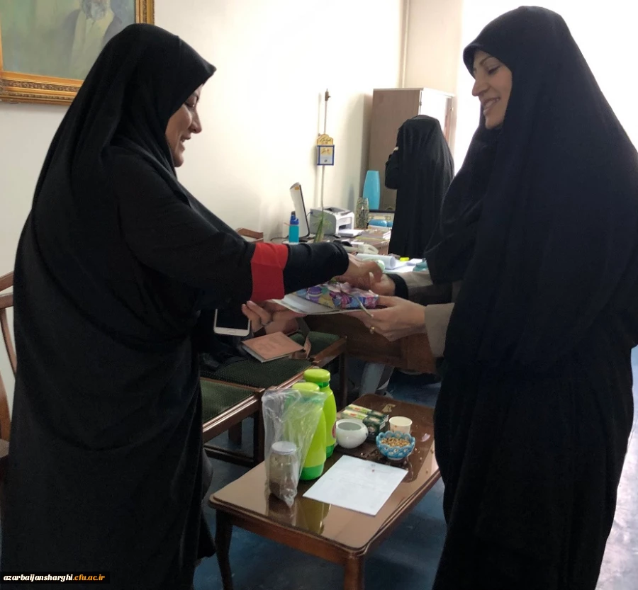 تجلیل از بانوان و نکوداشت مقام و منزلت زن