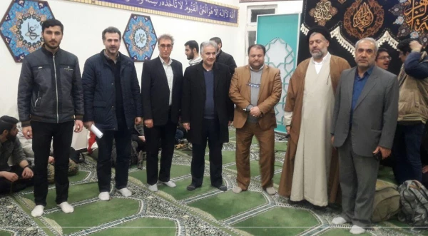 بدرقه کاروانیان راهی نور