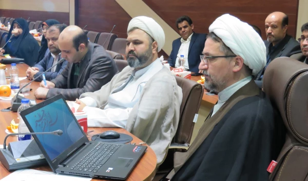 نشست تخصصی ابعاد تربیتی و فرهنگی کردشگری اسلامی