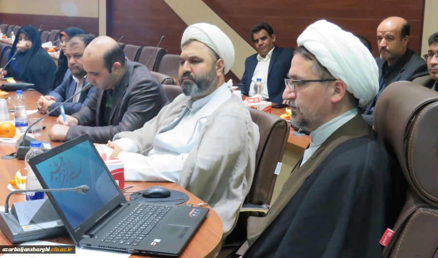 نشست تخصصی ابعاد تربیتی و فرهنگی کردشگری اسلامی