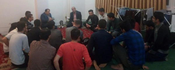 حضور در جمع صمیمی دانشجو معلمان پردیس علامه امینی(رض)