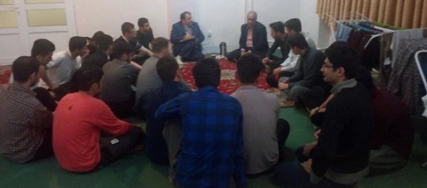 حضور در جمع صمیمی دانشجو معلمان پردیس علامه امینی(رض)