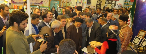 استقبال از غرفه دانشگاه فرهنگیان آذربایجان شرقی