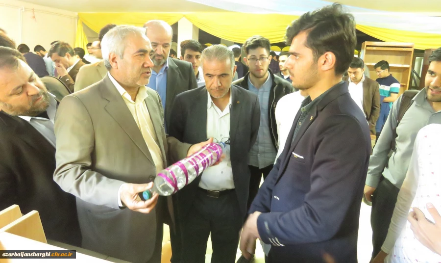 افتتاح دو نمایشگاه از فعالیت ها و دست ساخته های دانشجومعلمان در دو پردیس