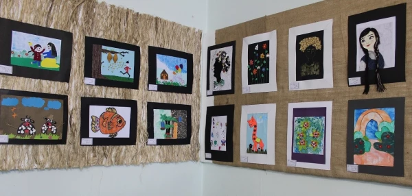 افتتاح دو نمایشگاه از فعالیت ها و دست ساخته های دانشجومعلمان در دو پردیس