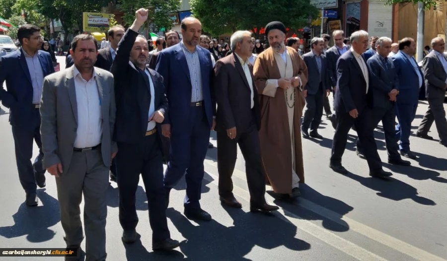 حضور در راهپیمایی عظیم روز جهانی قدس