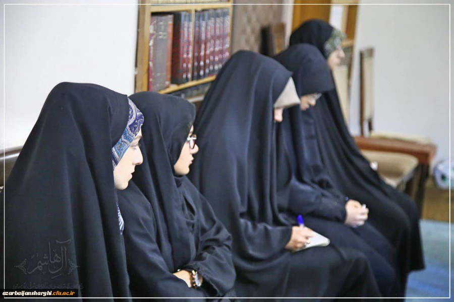 حجت الاسلام والمسلمین آل هاشم در جمع دانشجومعلمان بسیجی دانشگاه فرهنگیان آذربایجان شرقی