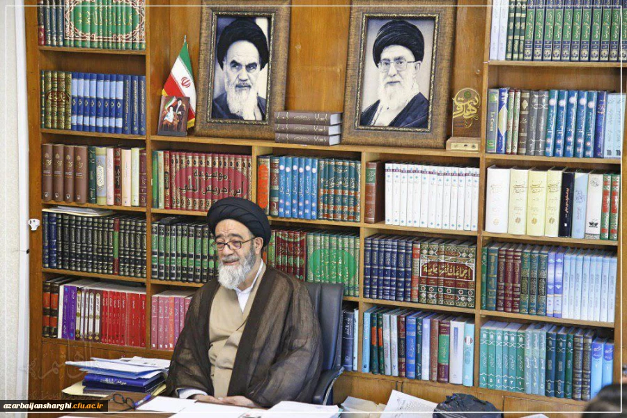 حجت الاسلام والمسلمین آل هاشم در جمع دانشجومعلمان بسیجی دانشگاه فرهنگیان آذربایجان شرقی