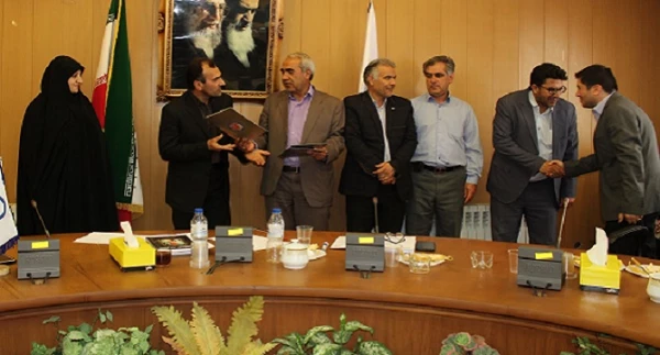 تجلیل از کارکنان حوزه روابط عمومی دانشگاه فرهنگیان آذربایجان شرقی